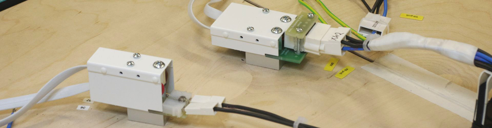 Kitconnect for the assembly board in wire harness production