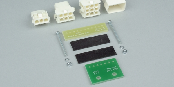 Universal fastening kit for wire harness production